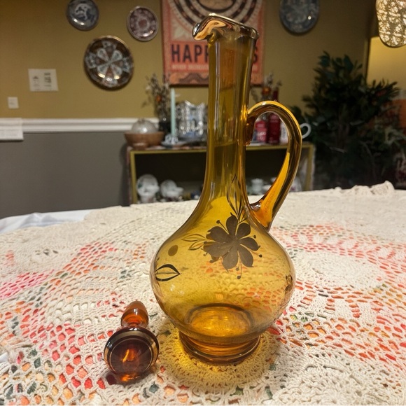 Vintage Romanian Amber Glass Hand Painted Decanter Set - Picture 6 of 10